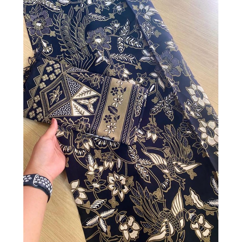 Kamen Sutra Paris. Kamen Bali. Kamen Bali sutra paris. Sutra paris selendang. sutra paris hitam