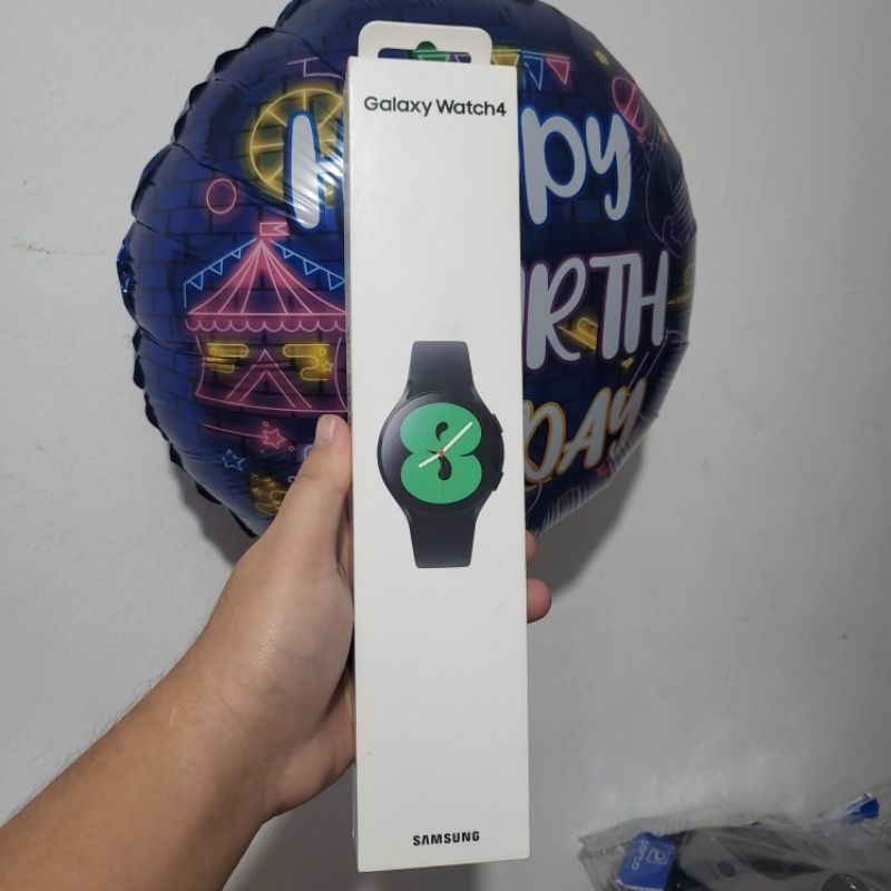 SAMSUNG WATCH 4