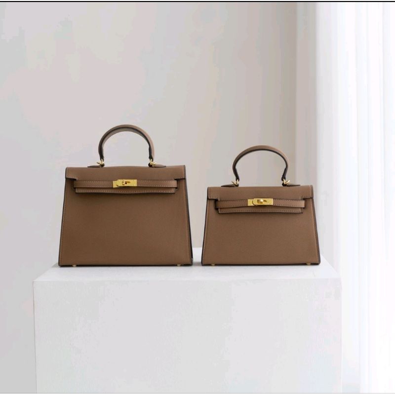 Preloved Phoebe bag by Gracie.clutch