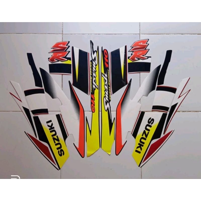 Striping Body Smash 2005