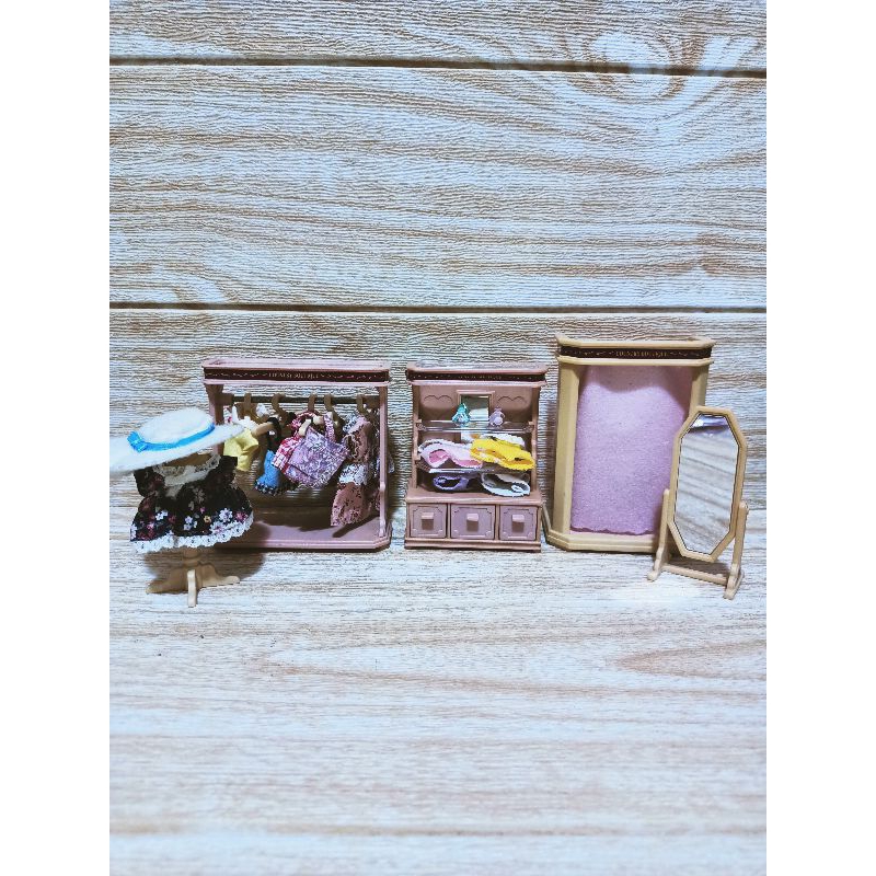 Sylvanian pesanan dress shop acc