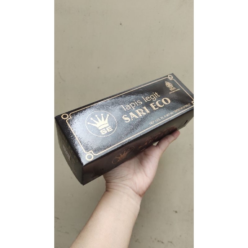 

LAPIS LEGIT SARI ECO KECIL SPEKKOEK