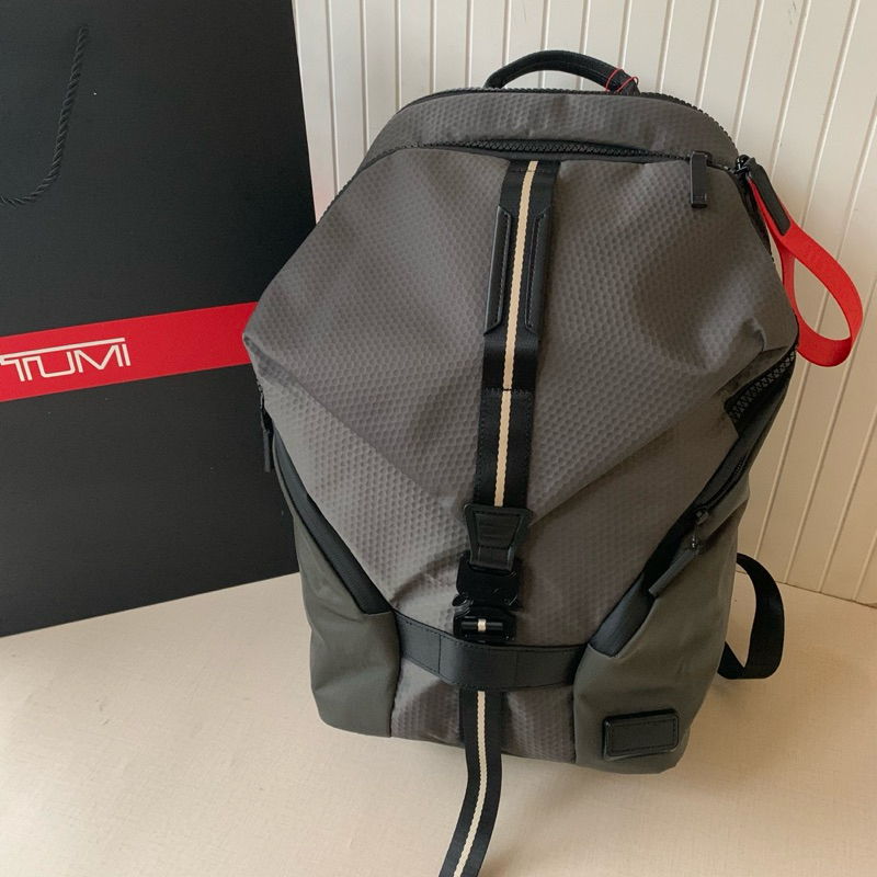 Tumi Tahoe finch backpack Mirror