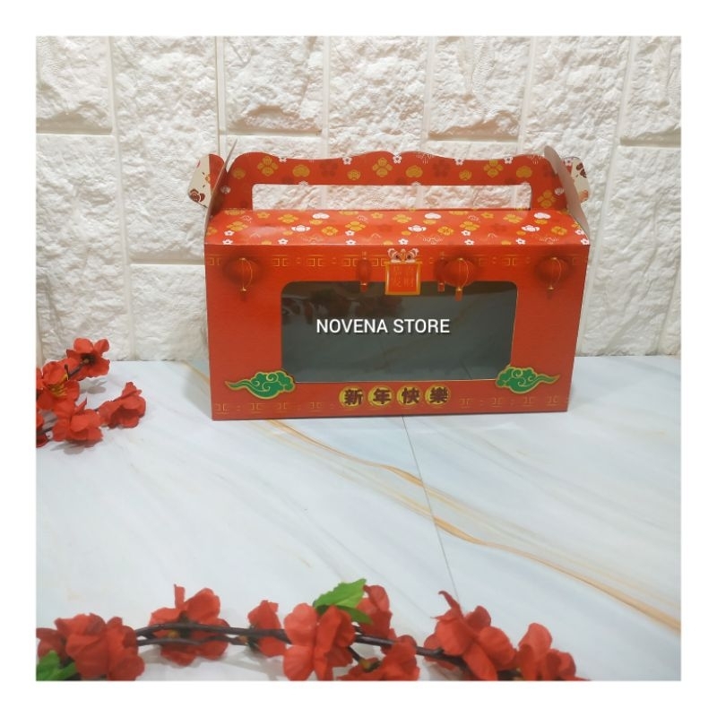 

GABLE BOX IMLEK UNTUK 3 TOPLES-KOTAK DUS BOX HAMPERS CNY