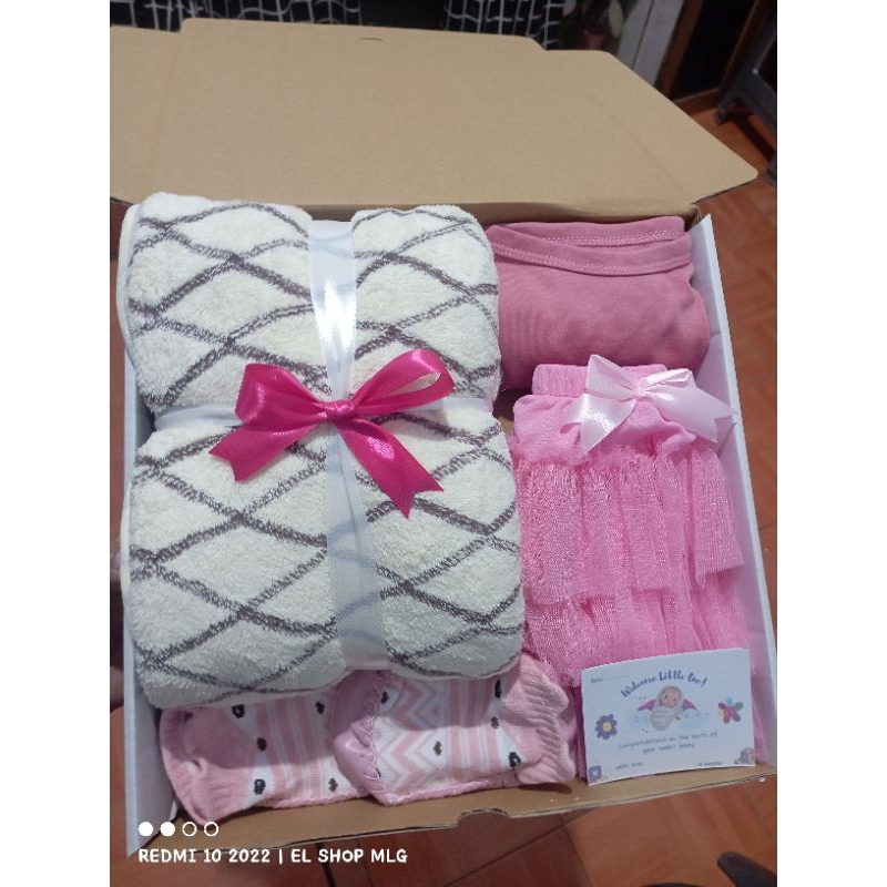 

hampers baby girls jumbo