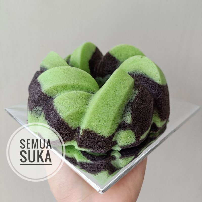 

Cake Pandan Ketan Hitam / Bolu Pandan Ketan Hitam / Kue Ulang Tahun