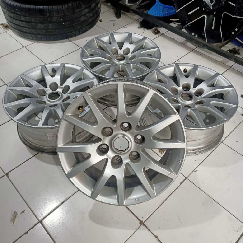 velg mobil second OEM PAJERO SPORT ring 17  hol 6x139 buat triton