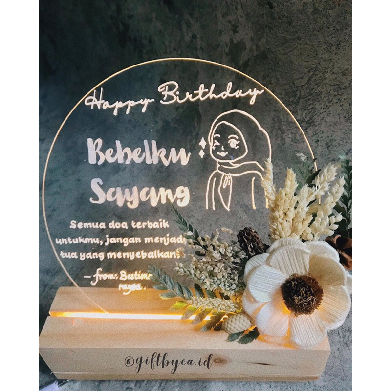 

Gift box acrylic custom || gift wisudah, ultah, wedding, dll