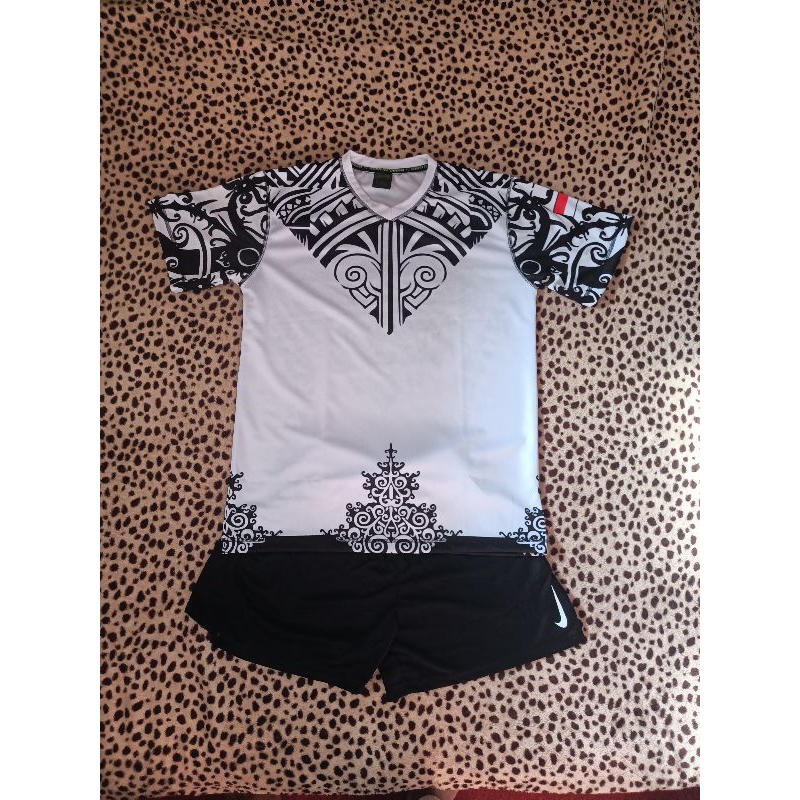 baju batik Nusantara