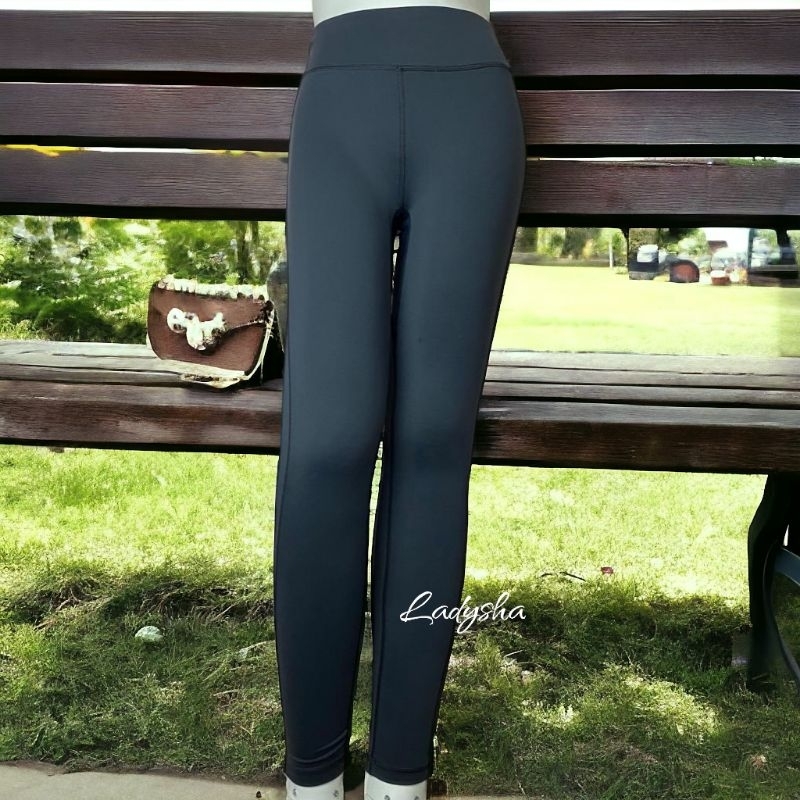 UNIQLO High Waisted Leggings Celana Workout Legging Wanita Stretch