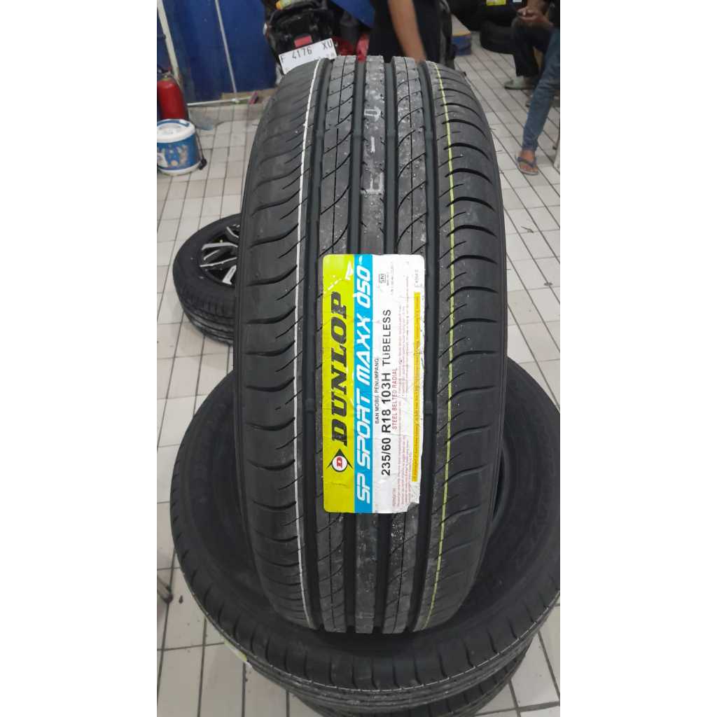 BAN MOBIL ZENIX RING 18 DUNLOP SP SPORT MAXX 050 235 60 R18