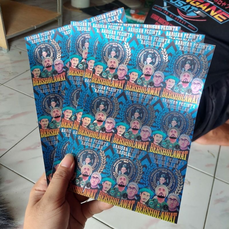 

Stiker Hologram Pecinta Sholawat Barisan Pecinta Rosulullah