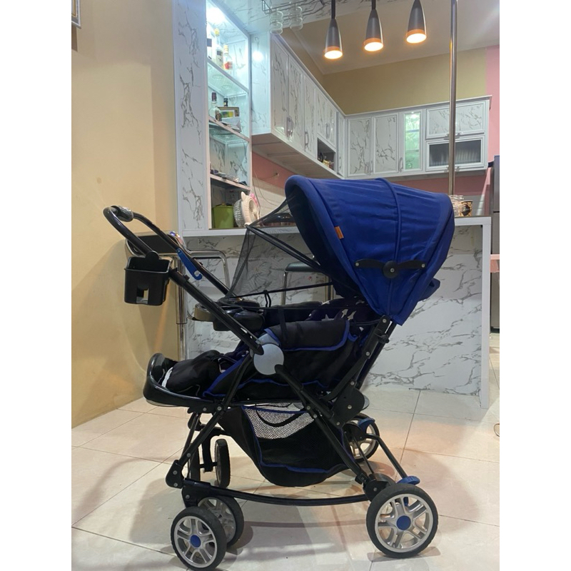 Stroller labeille (tidak baru)