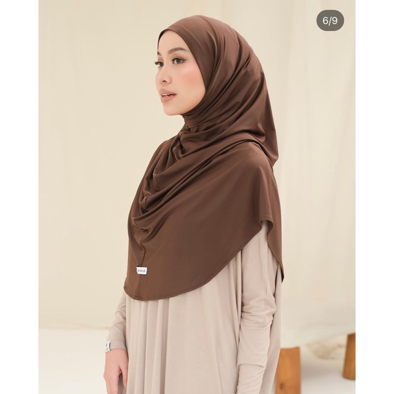 KHALEWALE FATIMAH INSTAN CHOCO NEWLOOK (PRELOVED)/ BERGO JERSEY / JILBAB INSTAN