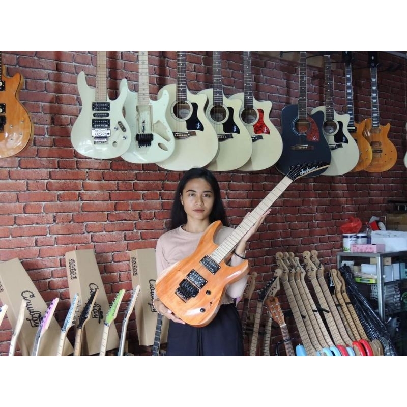 GITAR ELEKTRIK JACKSON DINKY NATURAL