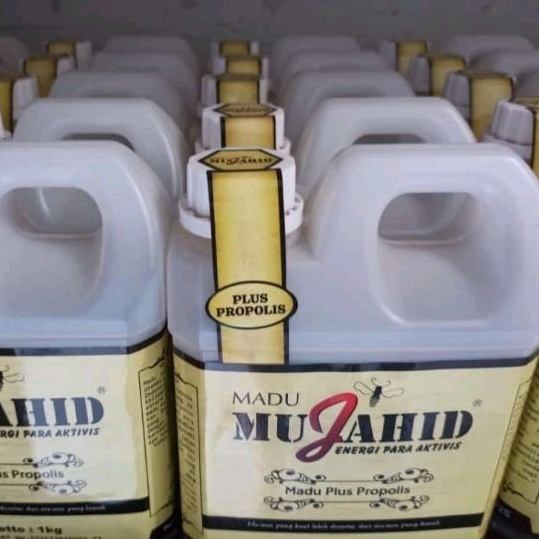 

MADU MUJAHID 1 KG