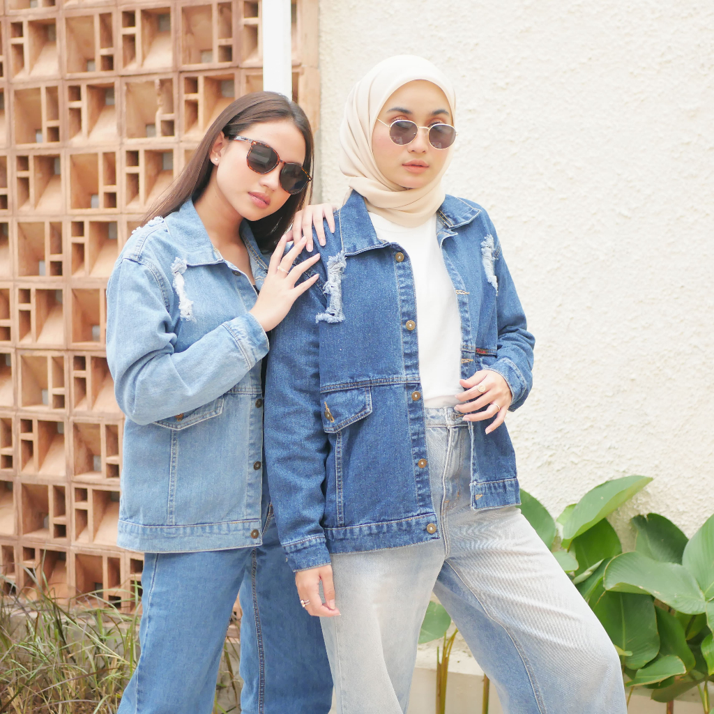 Jaket wanita oversize  jeans denim sobek poket ripped