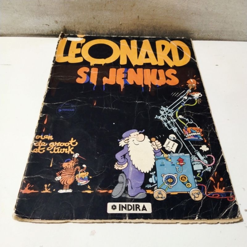 Buku Obral Super Murah - Komik Leonard Si Jenius