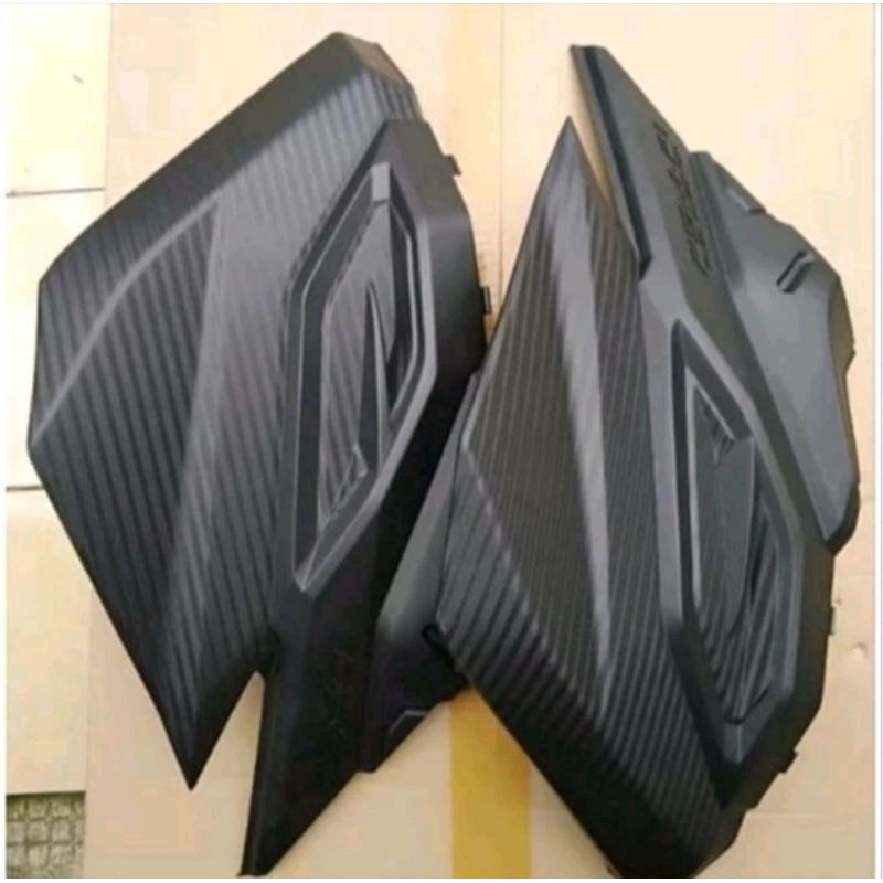 cover sambungan body box accu vario 125 150 led old