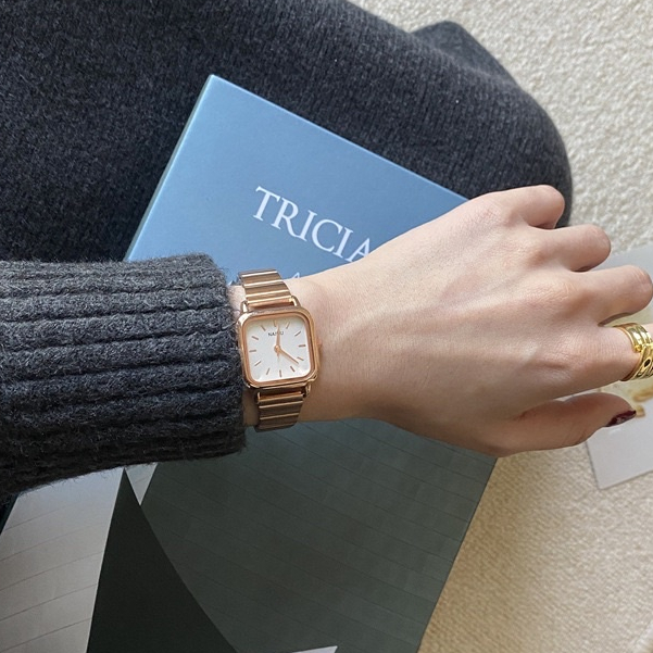 Ulzzang Jam Tangan Wanita Naidu Fashion Korea Square Belt