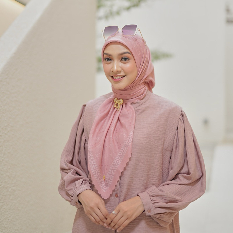La Vierra - Sophia Series Hijab Segiempat Printing
