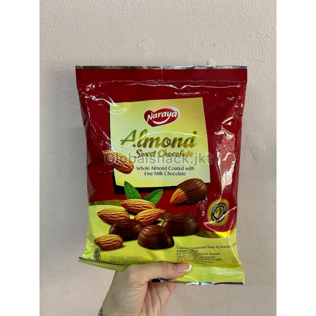 

[BIG 250gr] NARAYA ALMOND SWEET CHOCOLATE FINE MILK CHOCO WITH ALMONDS