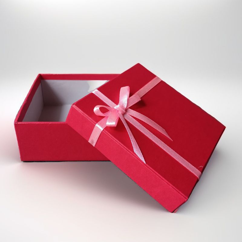 

KOTAK KADO JAM TANGAN PERHIASAN DOMPET AKSESORIS