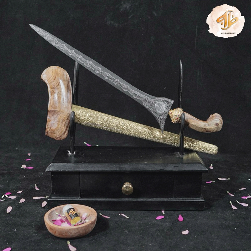 Keris Tilam Sari Puser Bumi & Bonang Serenteng Tuban