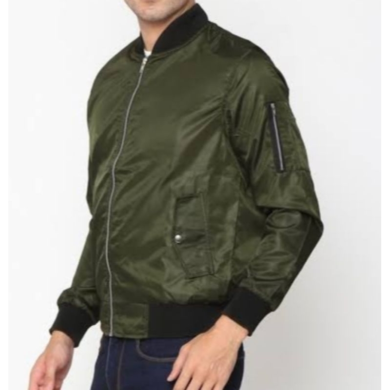 Jaket Bomber Hijau Army