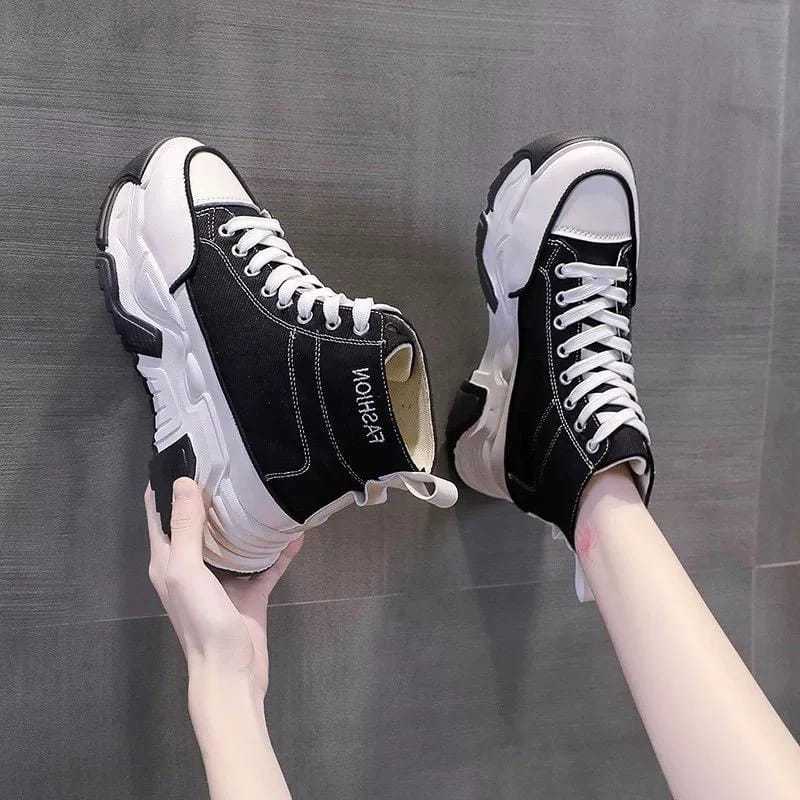 Sepatu Sneakers Wanita Terbaru Cewek Keren Murah Kekinian Perempuan Ootd Cewek Korea Wanita / Sepatu