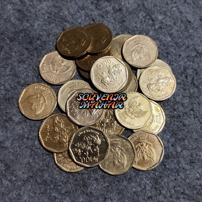 (SUDAH DIBERSIHKAN) Uang koin kuno 100 rupiah karapan sapi rp 100 kuning rp.100 kuning uang seratus 