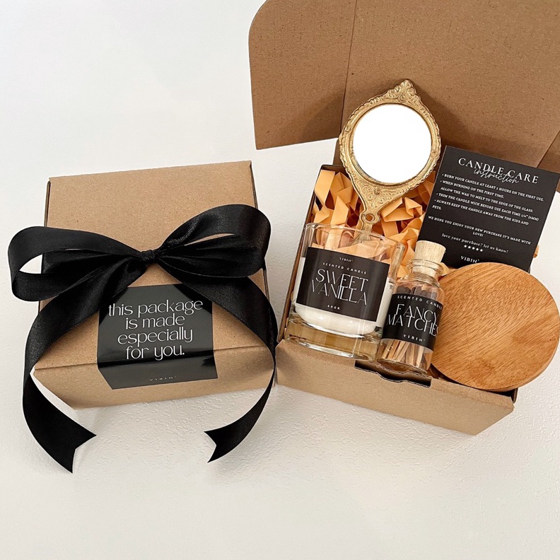 

PROMO HARI INI Hampers Gift Box Scented Candle by VIBIN kado ulang tahun kado wisuda kado pernikahan buruan