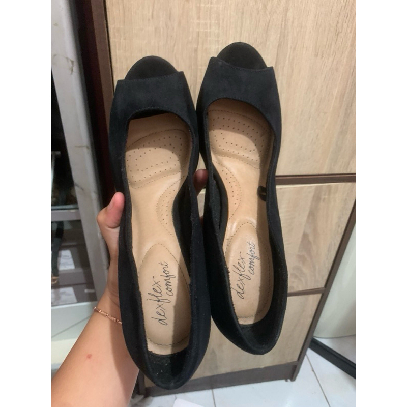SEPATU WEDGES Dexflex Comfort PRELOVED