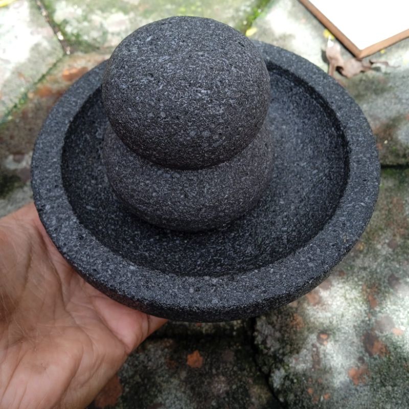 Coet Layah Lemper Cobek Sambal Batu Satu Set Ulekan Bulat Kecil