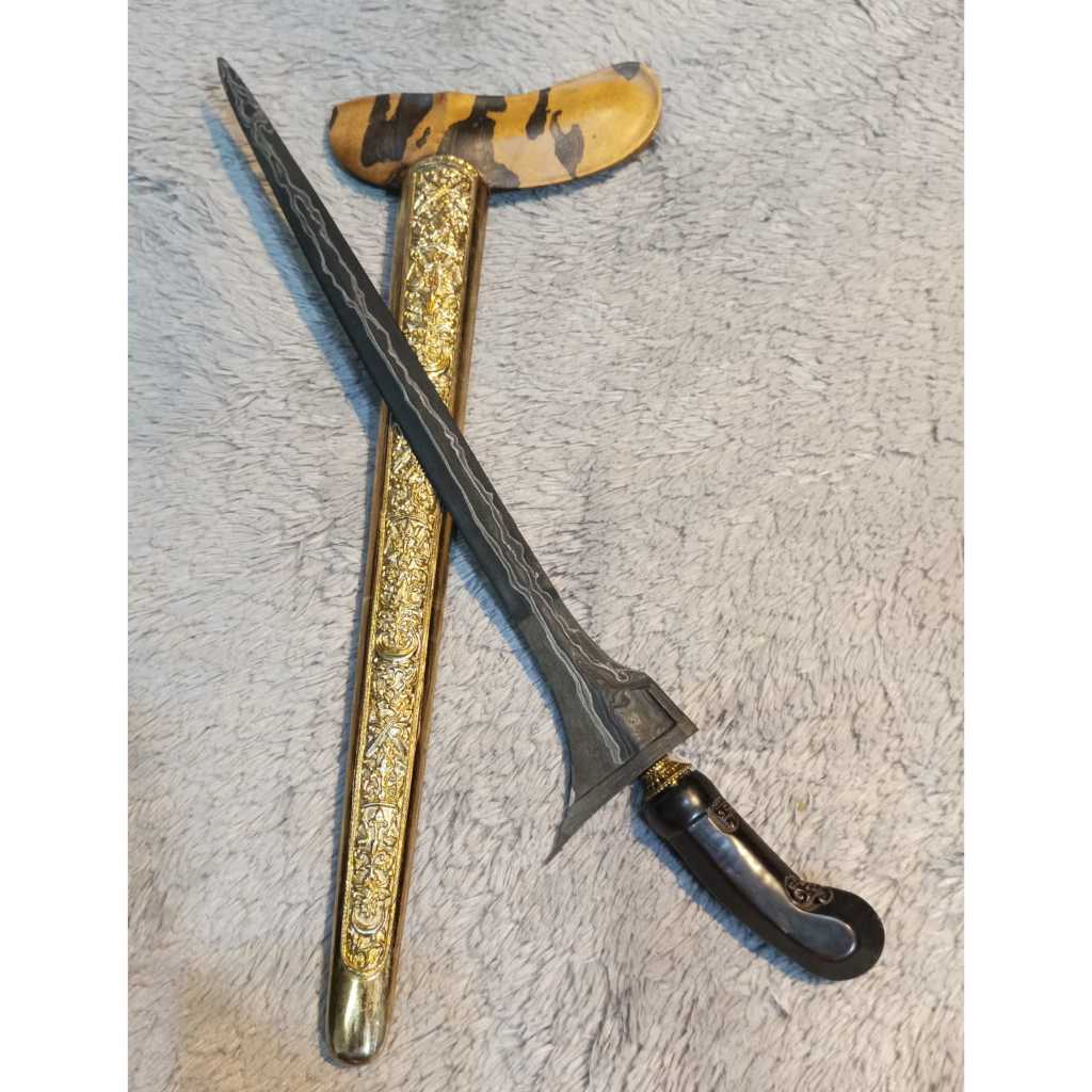 Keris Sepuh Jalak Tilam Mataram Kuno