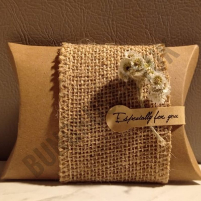 

RUSTIC PILLOW BOX /VALENTINE BOX IDEA/GIFT PACKAGE IDEA/ PARCEL MANIA MAGELANG