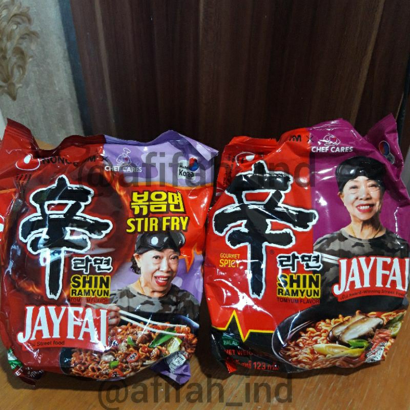 [Ready Stock] JAYFAI x Nongshim Shin Ramyun Jay Fai mie instan Lisa Tom Yum Thailand