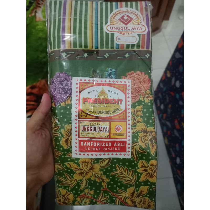 kain jarik / gendongan bayi / kain batik cap istana presiden