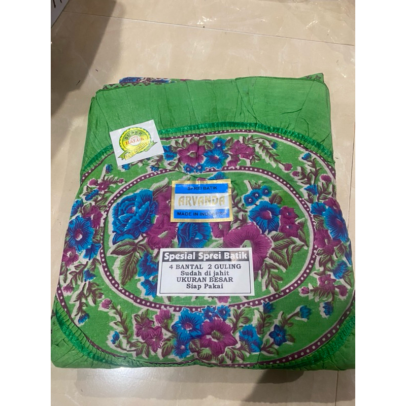 Obral sprei Batik pekalongan bantal 4 merk arvanda warna kuning hijau biru ukuran 160/140/120x200 ta