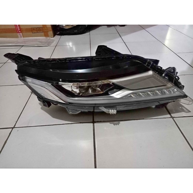 Headlamp Lampu Depan Pajero Sport 2022 2023 Facelift Original