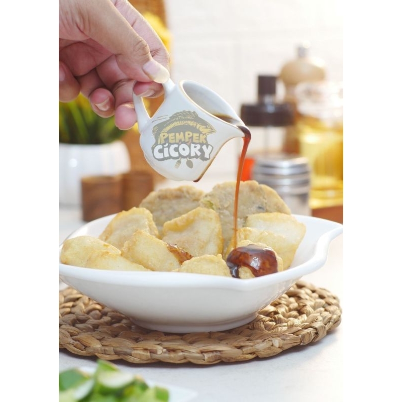 

Paket Pempek-Mini Tenggiri ( 20pcs+Cuko)