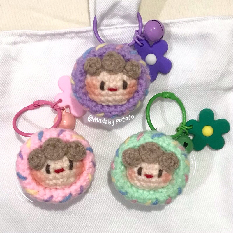 madebypotato Gantungan Kunci Couple Keychain Mochi Donut Crochet Rajut Amigurumi // Bag Charm Korea 