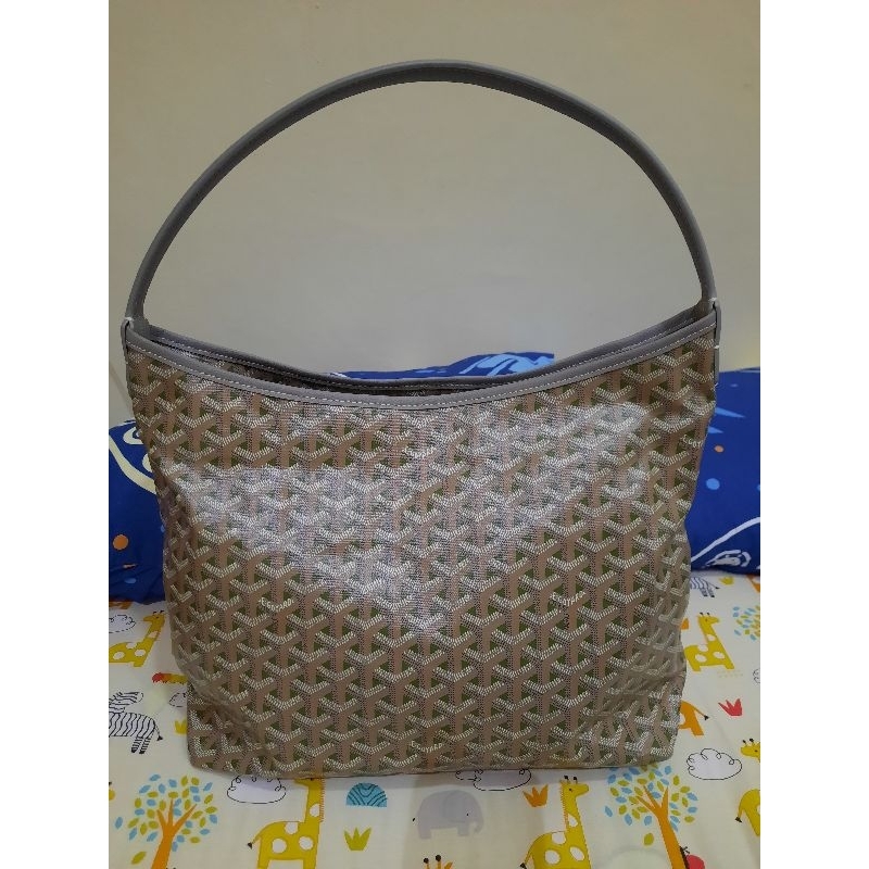 goyard hobo bag