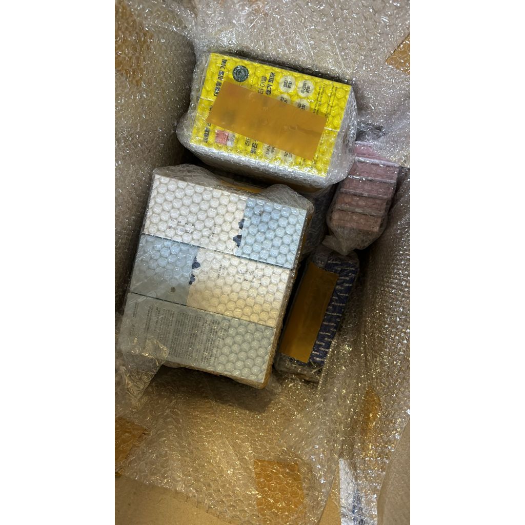 PEL SHARING WH KOREA  EARPEARP ROUNDLAB PERIPERA