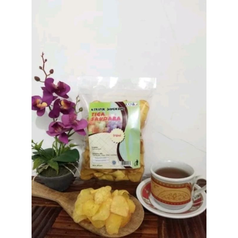 

keripik 3 saudara