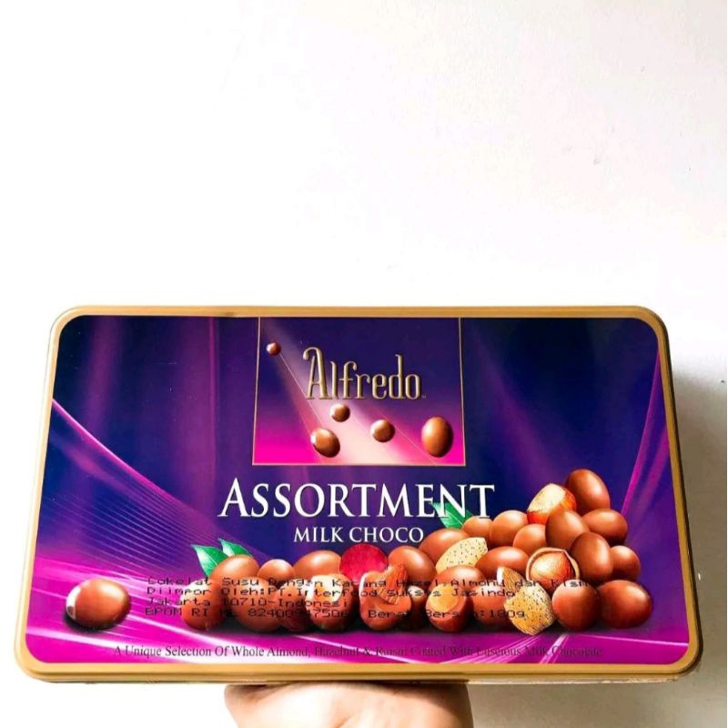 

Alfredo Assortment Milk Choco 180gr / Coklat Valentine