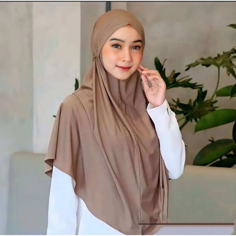 jilbab dewasa bergo tali/hijab sriya dewasa kekinian sriya basic dewasa azkia hijab collection/