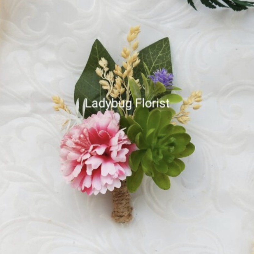 rustic corsage pink bunga jas groom wo panitia keluarga wedding