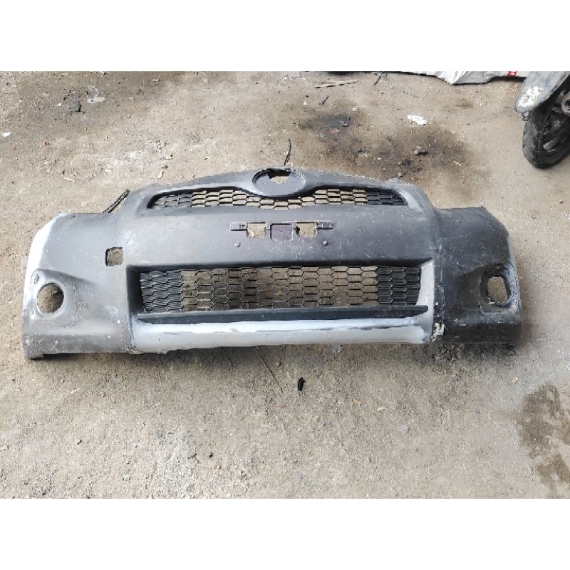bemper bumper depan yaris 2012