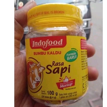 

Indofood kaldu blok penyedap rasa sapi 1 tube isi 24 maggi blok